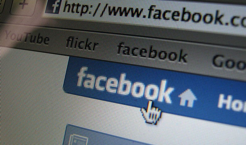 Ponad 4 mld dolarów na reklamę na Facebooku