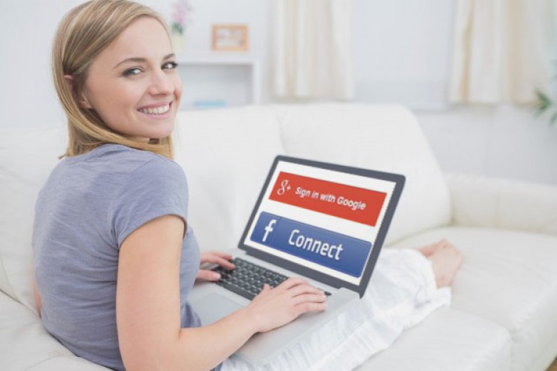 Społecznościowy login Google+ wypiera Facebook Connect