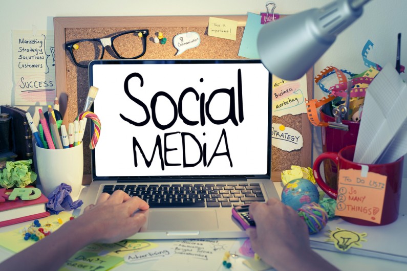 Jak wygląda komunikacja firm i marek w social media?
