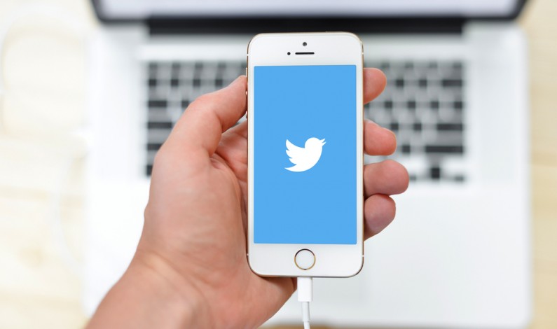 Twitter: wyciekły 32 miliony haseł, loginów i adresów mailowych