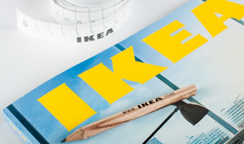 IKEA znowu „wygrywa Internety”! Marka w mistrzowski sposób zareagowała na propozycję współpracy od Kanye’go Westa