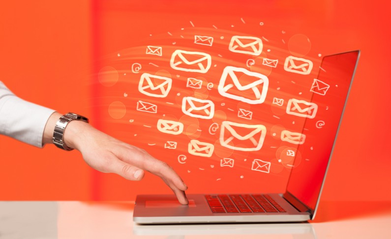 Jak pozyskiwać zgody na komunikację e-mail marketingową zgodnie z prawem i tzw. RODO? (poradnik)