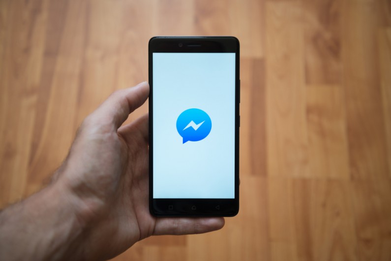 Facebook ułatwia promocję i wprowadza reklamy w Messengerze