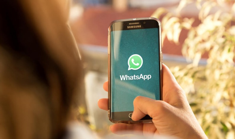 WhatsApp ma już 10 lat. Jak zmieniał się komunikator?