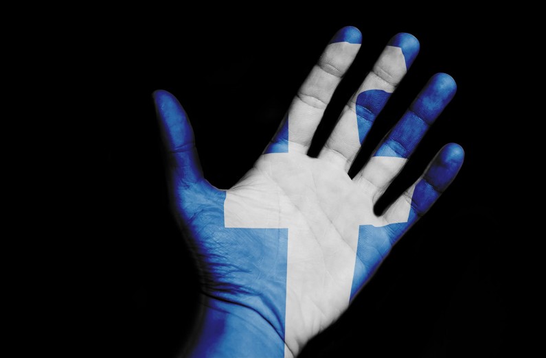 Akcje Facebooka spadają w wyniku kampanii #StopHateforProfit