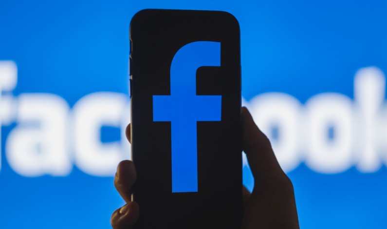 Facebook “grozi” europejskim użytkownikom. Czy zablokowanie serwisu w Europie jest realne?
