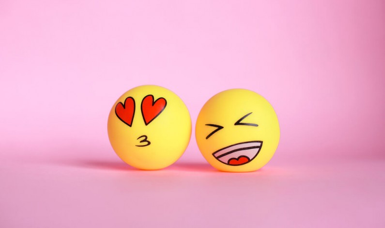 Trwają testy reakcji w stylu emoji na Twitterze