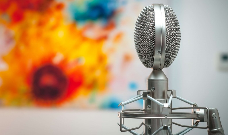 Zarabianie na podcastach – możliwości monetyzacji audycji