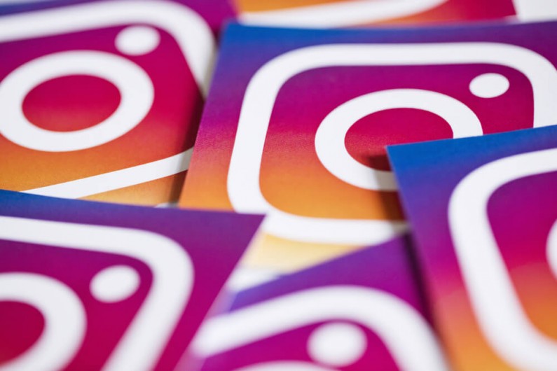 Instagram testuje nową naklejkę w Stories, która będzie przypominać użytkownikom o wydarzeniach