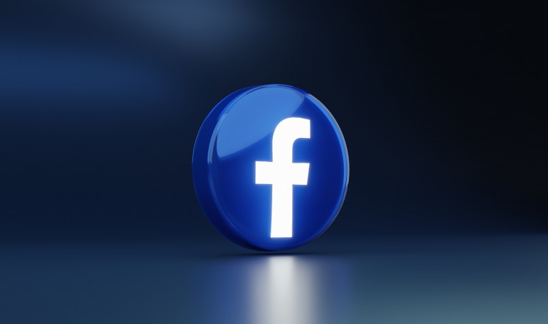 Facebook testuje nową funkcję. Twórz perfekcyjne Stories dzięki technologii AI 