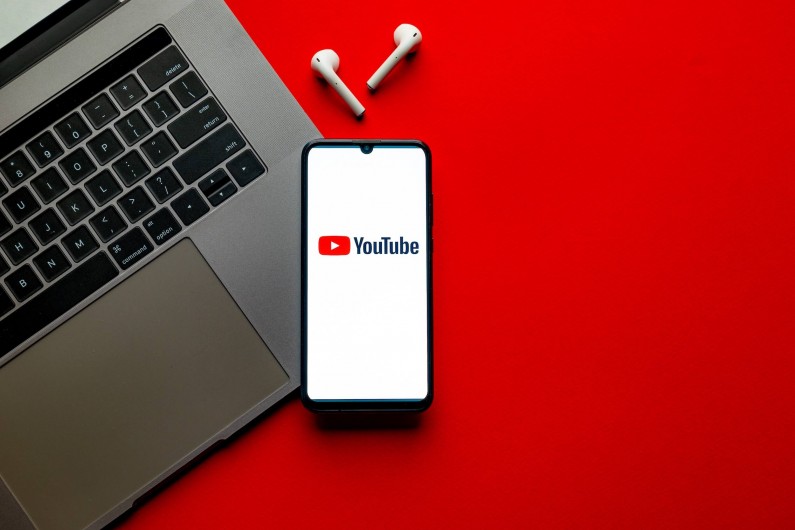 Co oferuje YouTube Premium Family? Przegląd korzyści i funkcji 